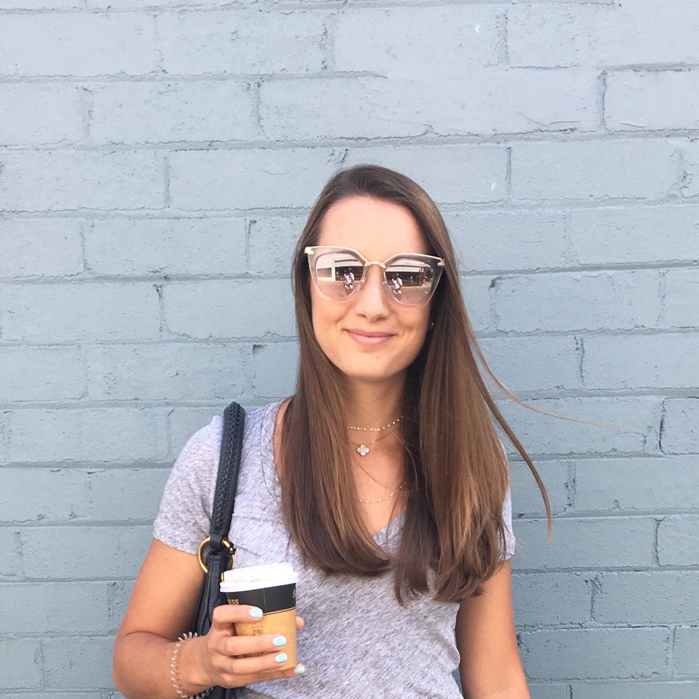 Meet your Posher, Alexandra